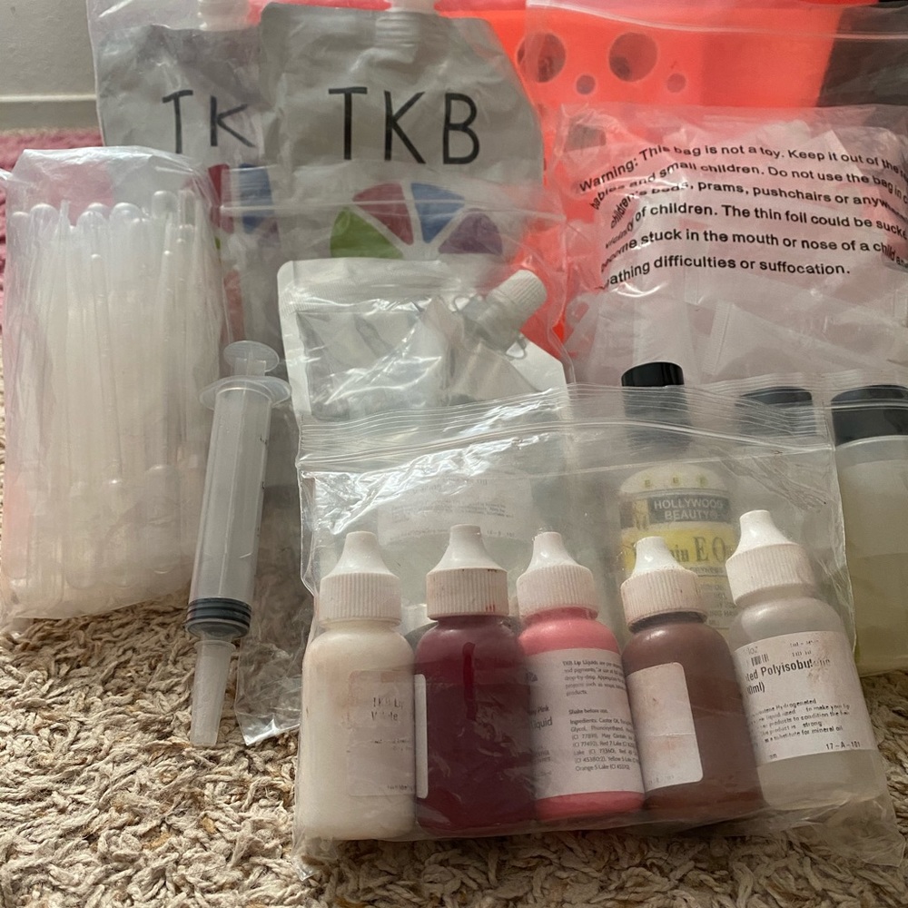 Lip Gloss Making Kit